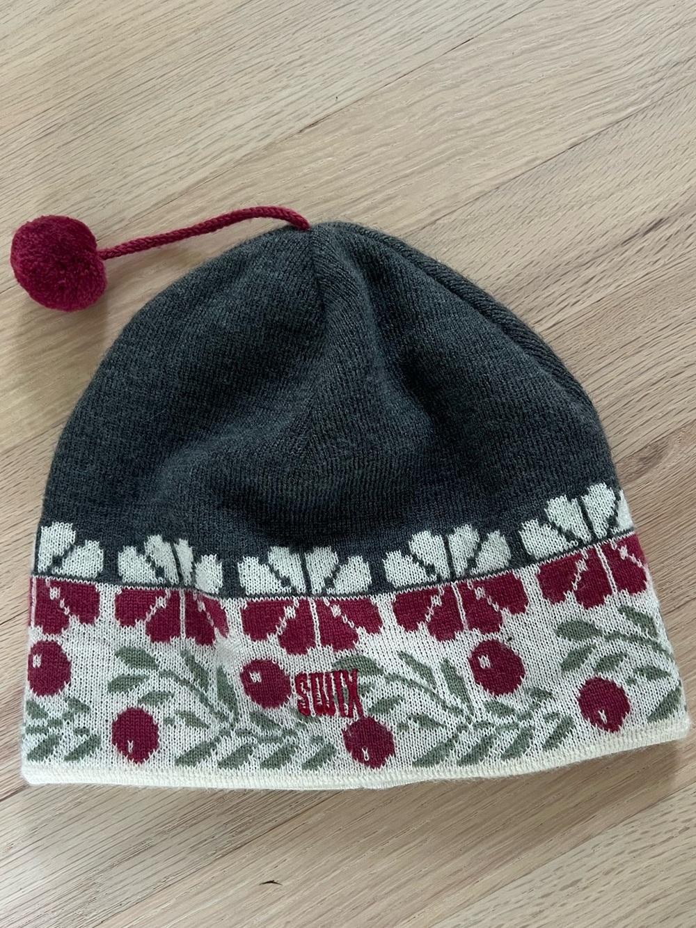 ❄️🎿VTG SWIX Wool Blend Ski Hat in excellent vintage condition Made in Sweden